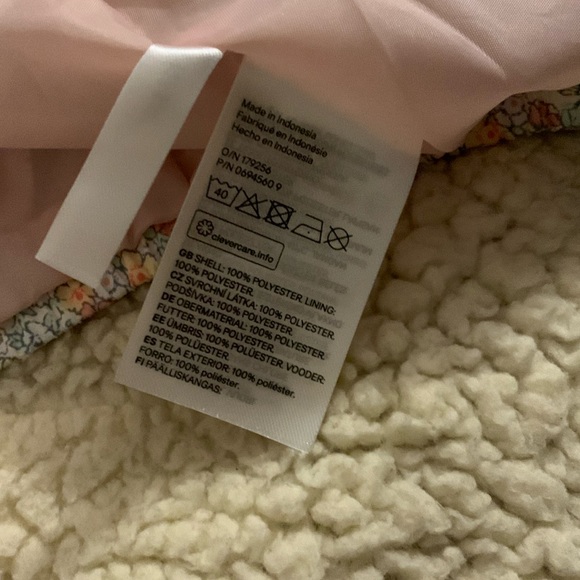 NWT! Spring jacket, windbreaker type from H&M. - Picture 4 of 7